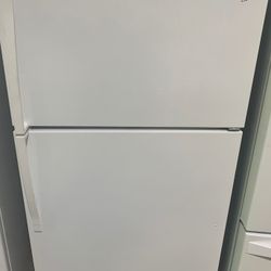 Whirlpool refrigerator top and bottom new scratch and dent