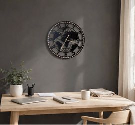 Black Metal World Map Wall Clock