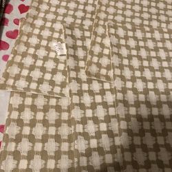 5 BROYHILL Placemats 