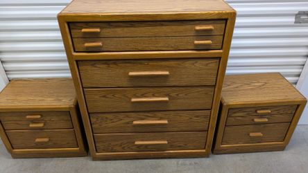 Tall boy dresser with two nightstands. Free delivery 👍