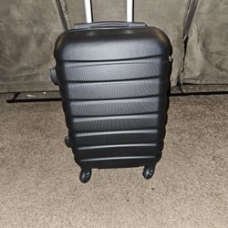 Little suitcase Thirty five dollars or best offer