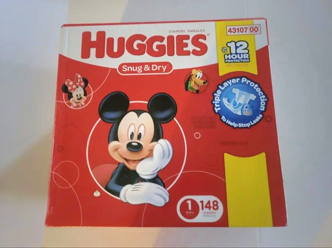 Huggies Snug & Dry Dapers $25 each box FIRM! PICKUP IN 75042 BY APPOINTMENT