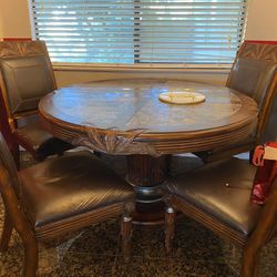 Furniture’s For Sell For A Friend