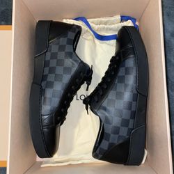 Louis Vuitton Men's Black Damier Graphite Match Up Sneaker Size 11 for Sale  in Atlanta, GA - OfferUp