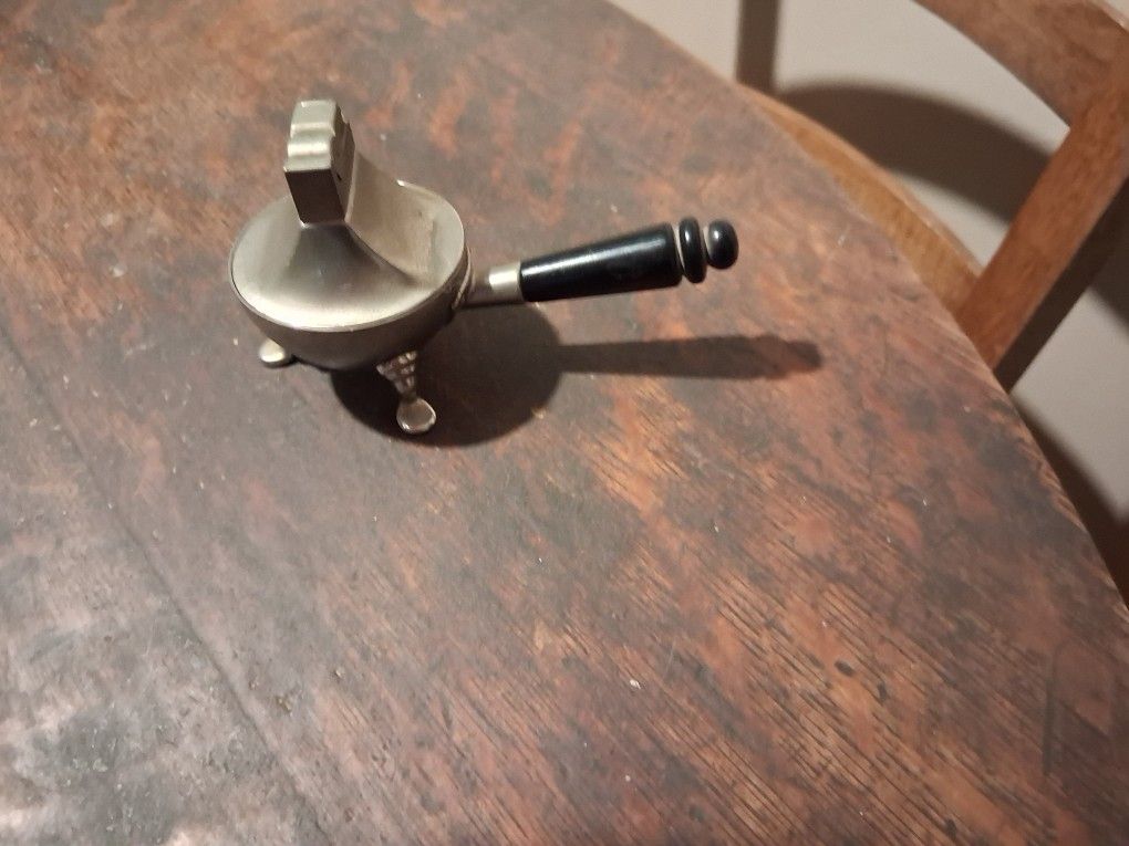 Coffee Table Cigarette Lighter 