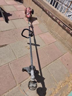 Homelite Gas String Trimmer Weed Eater