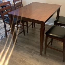 Solid  wood dining table  with 4 chairs 