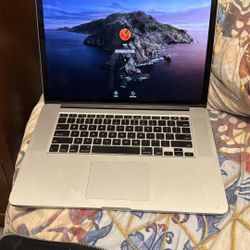 Macbook Pro 2013 15 Inch” 256go Comes With Power Cord