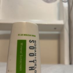 Rodan+Fields Soothe Sunsceen 