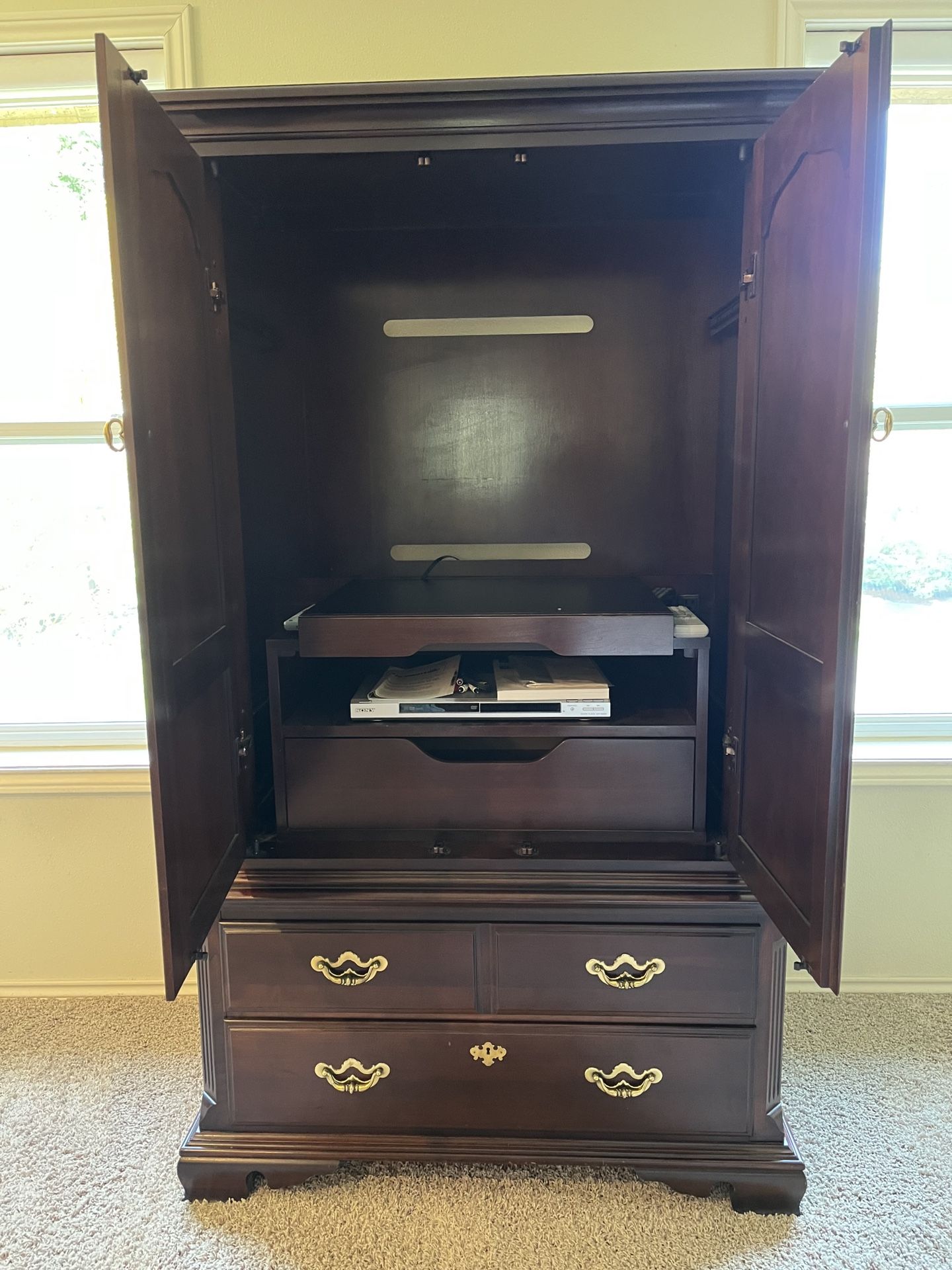 Armoire