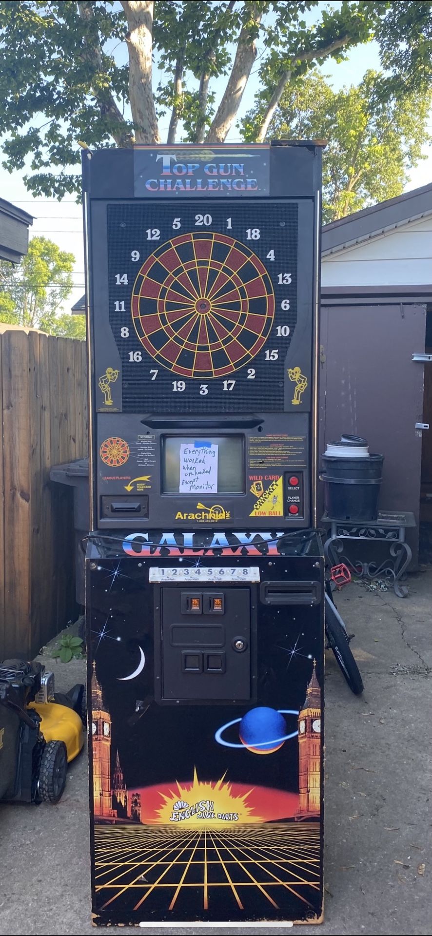 Arachnid Galaxy Top Gun Challenge Dart Board Machine