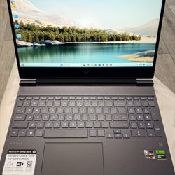 HP Victus 15.6" 144Hz Ryzen 5-7535HS,64GB RAM, 2TB SSD RTX 2050 W11H - Excellent.   Has 64GB DDR4 RAM and 2TB Kingston Nvme SSD .   Laptop is in Very 