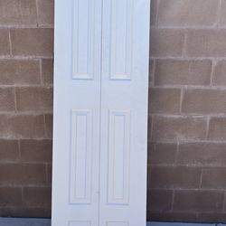 I'm selling this door for $40. Pick up. ASAP