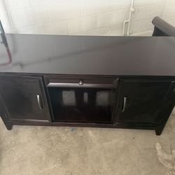 Expresso Sleek Tv Stand $100