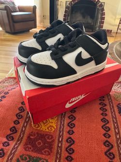 Nike Dunk Low Toddler Sneakers Black White size 6C new