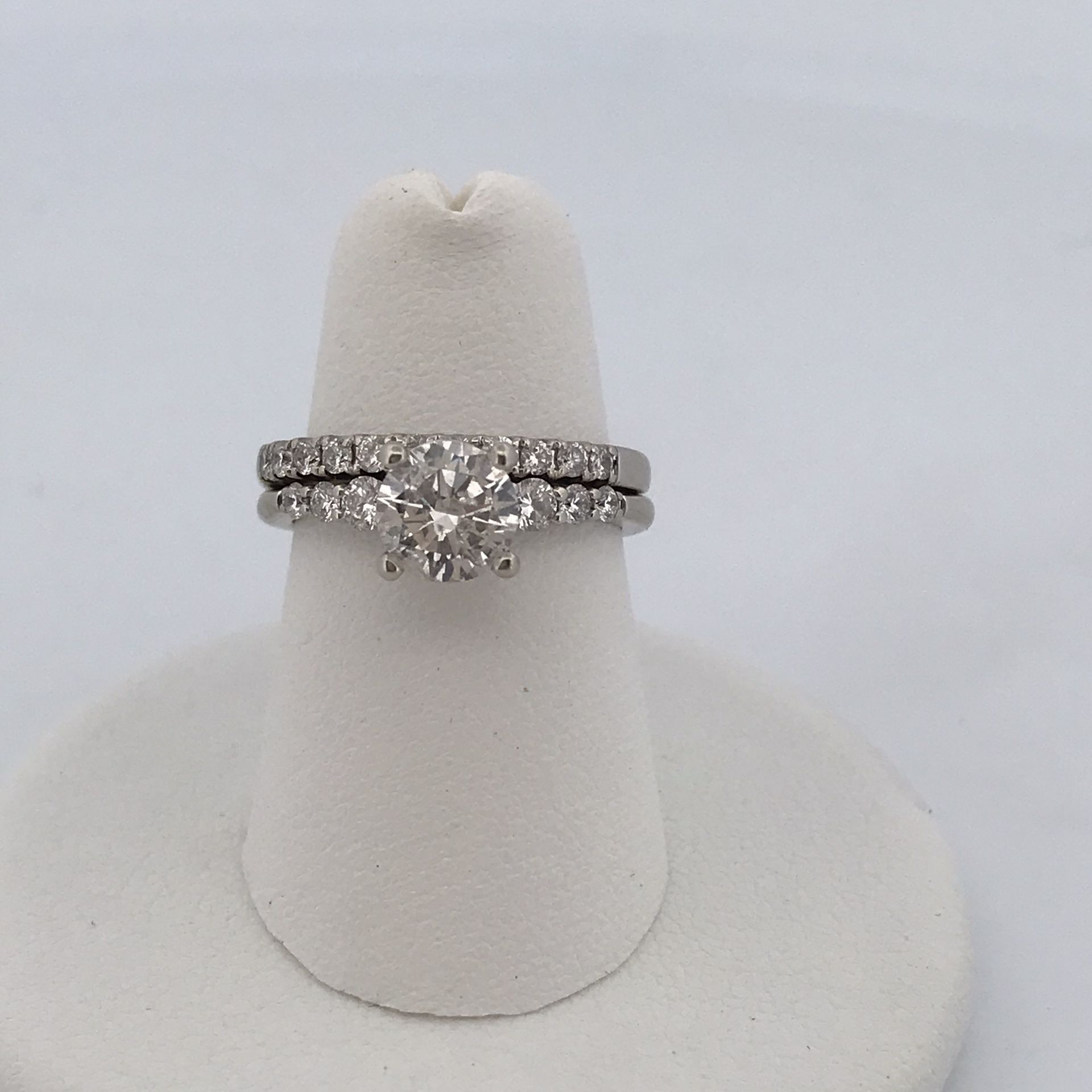 14k White Gold 1.45ct Diamond Ring set size 5.25