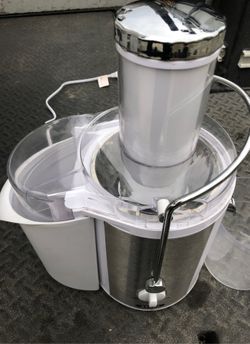 Della juicer two speed