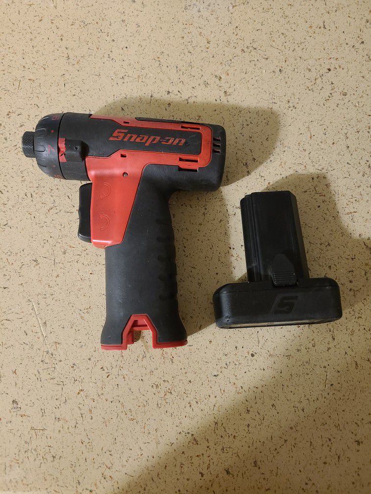 Snap On Drill W/ BATTERY