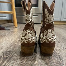 Dingo Cowgirl Boots