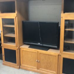 Awkward Good Condition Strong Good For Your Garage Tv Stand
