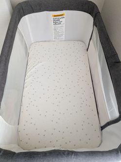Complete Anglebliss Baby Bassinet Set with Bedding (Moving Sale!)