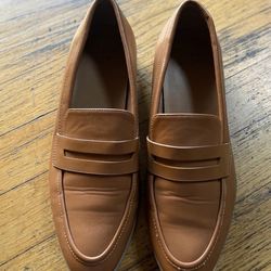 Women’s Camel Color Loafer Flats