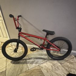 Mongoose Youth/ kids Legion L20 BMX Bike bicycle
