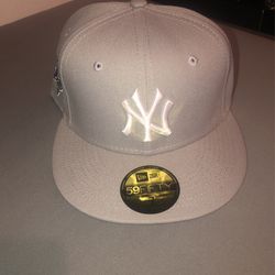 New York Yankees Fitted Size 7