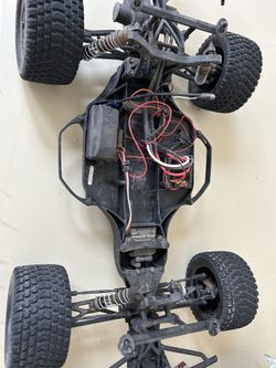 RC brushless 3S car with new tires and charger