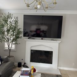 75” Samsung TV Q60R QLED  (Power Board Repair Needed)
