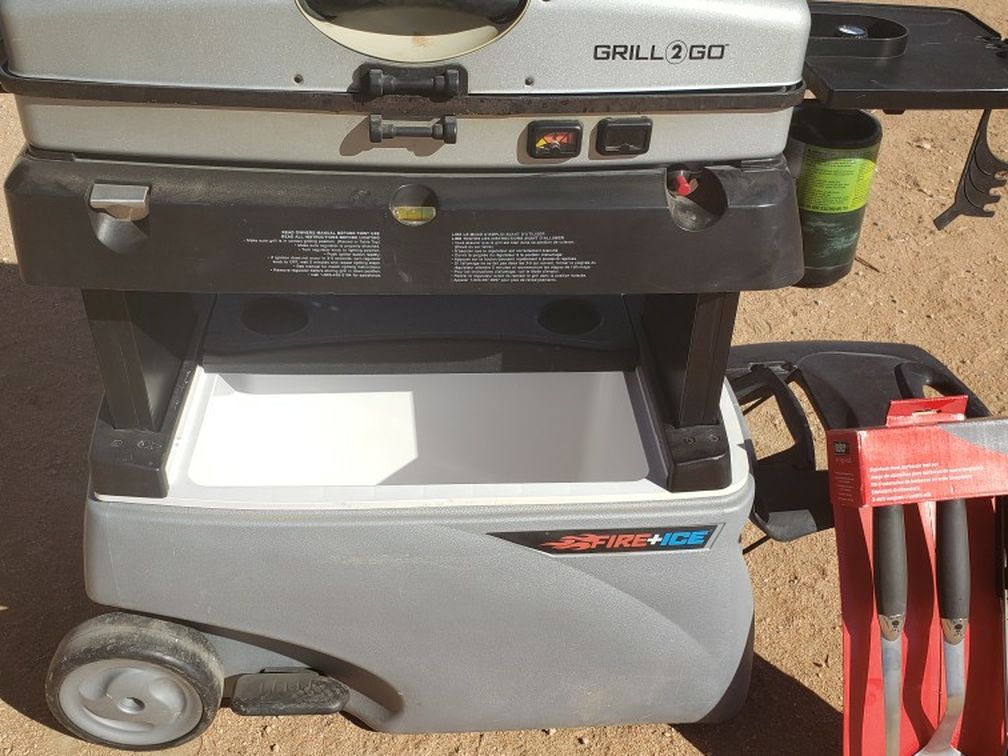 Fire & Ice Cooler/ Grill Combo