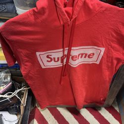 Supreme T-shirt With Hood