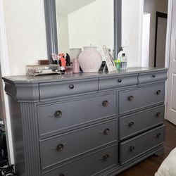 Dresser And Side Tables 