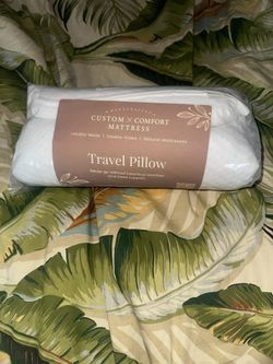 Custom comfort mattress Travel Pillow brand new in package 