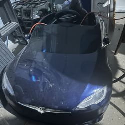 Kids Vehicle Tesla Model 3 Blue