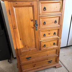 Free Dresser With Cabinet-Needs Work