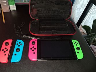 Nintendo Switch Lot Case/joycons/SD/Games/Charger