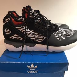 Adidas Men’s Size 11 New In Box