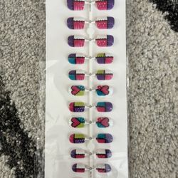 Women’s Fake Nails