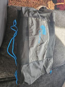 Universal unloaded brace