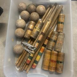 Croquet Set with Wooden Mallets,