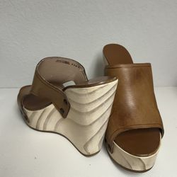 Wood Shoes Size 9 