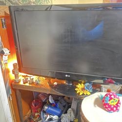 42 inch LG  720p HGTV