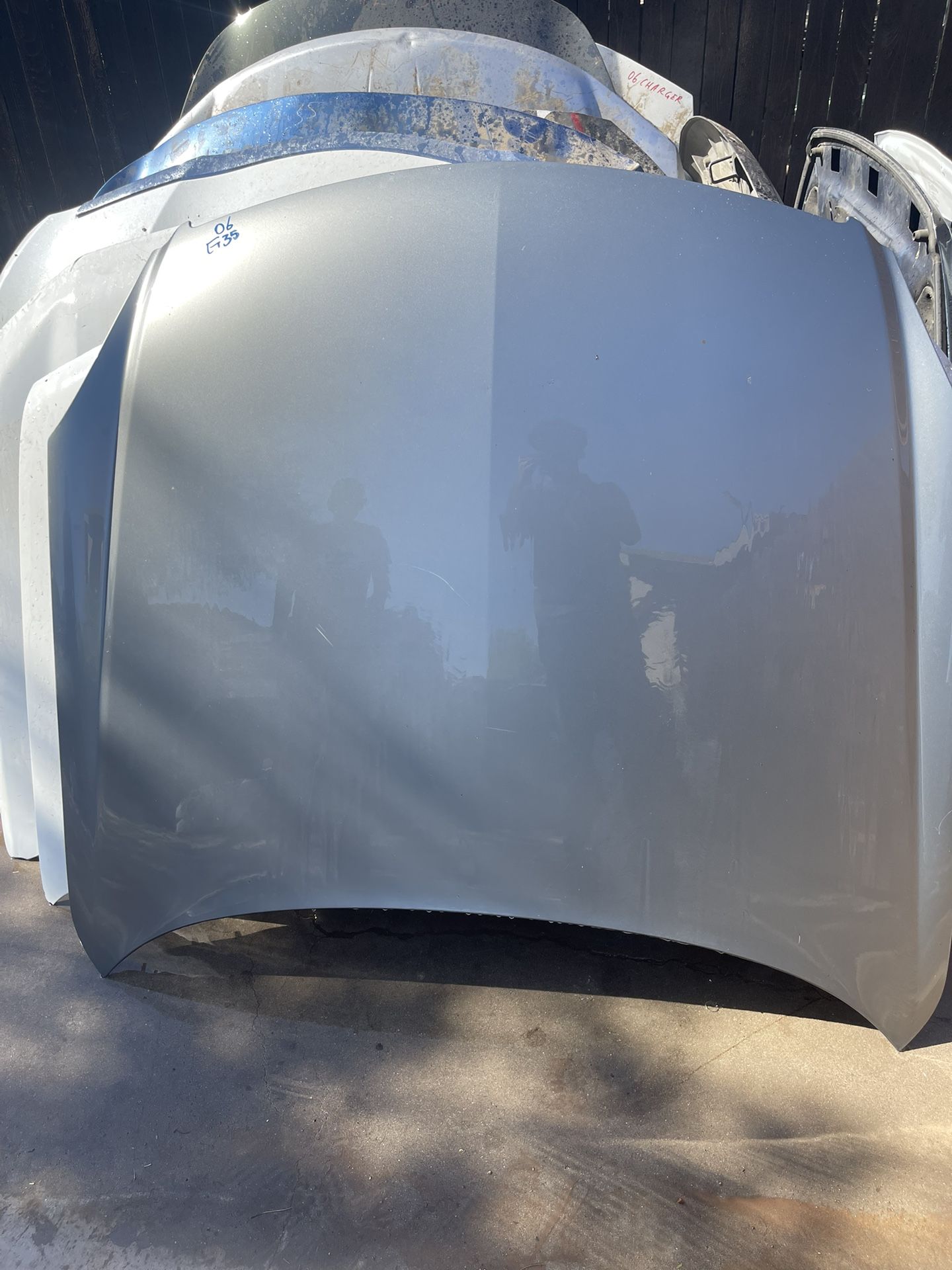 2006 infiniti G35 sedan hood