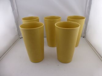 Vintage Tupperware Yellow Tumblers Drinking Glasses Set of 5 #873-15 USA - D13