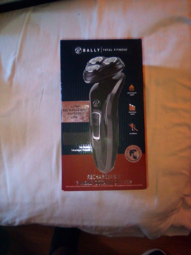 Bally Total fitness 3 Head Rotary Shaver