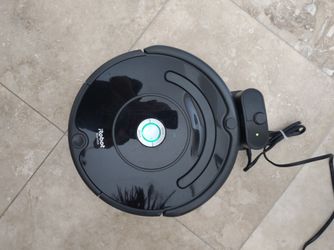 iRobot Roomba 675 Series Robot Vacuum Cleaner w/ Dock - Great for Pet Hair