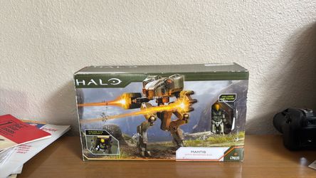 New Halo UNSC Mantis - Armored Walker with 4-Inch Spartan EVA Figure