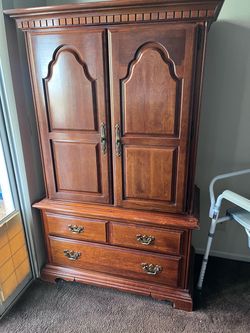 Free cabinet