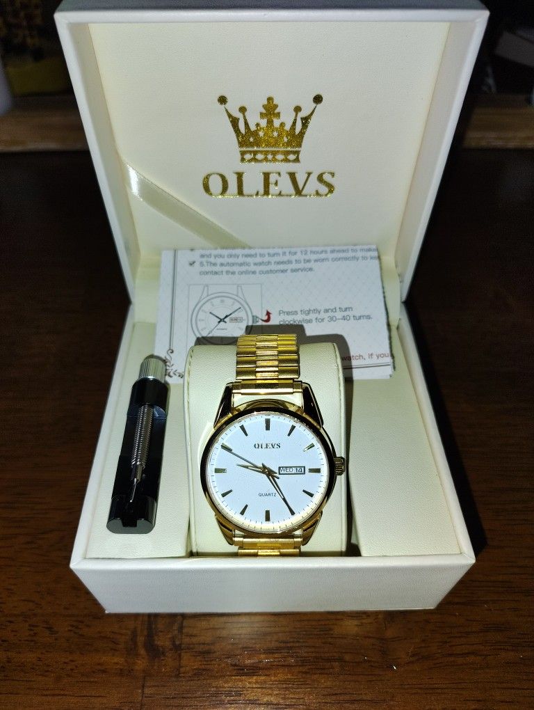 OLEVS Gold Tone Watch